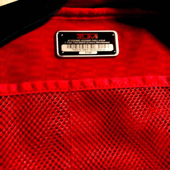 Authentic lg.Tumi Backpack lots/Pockets/Zippers Bk